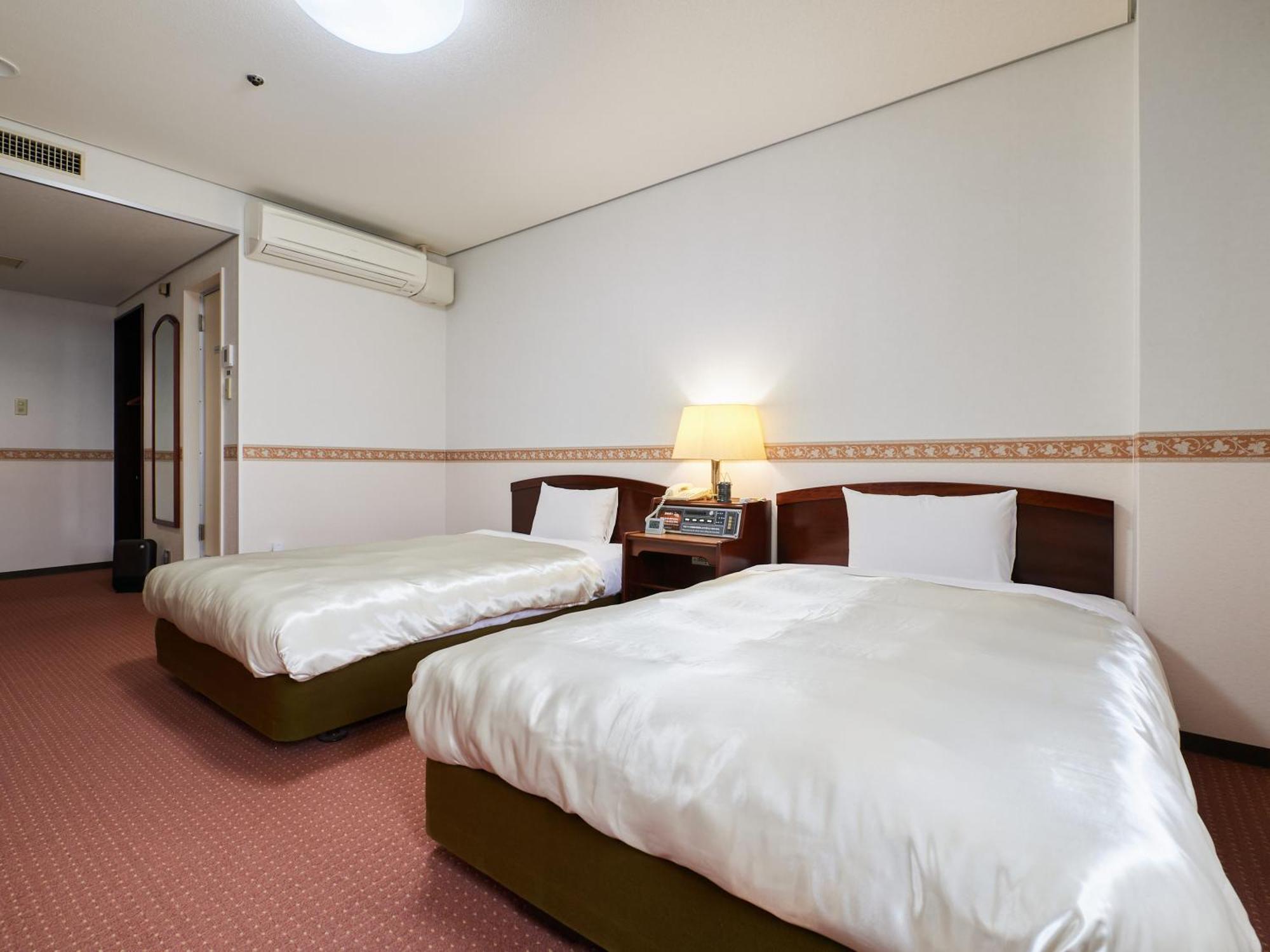 Ecohotel Toyama Station Zewnętrze zdjęcie
